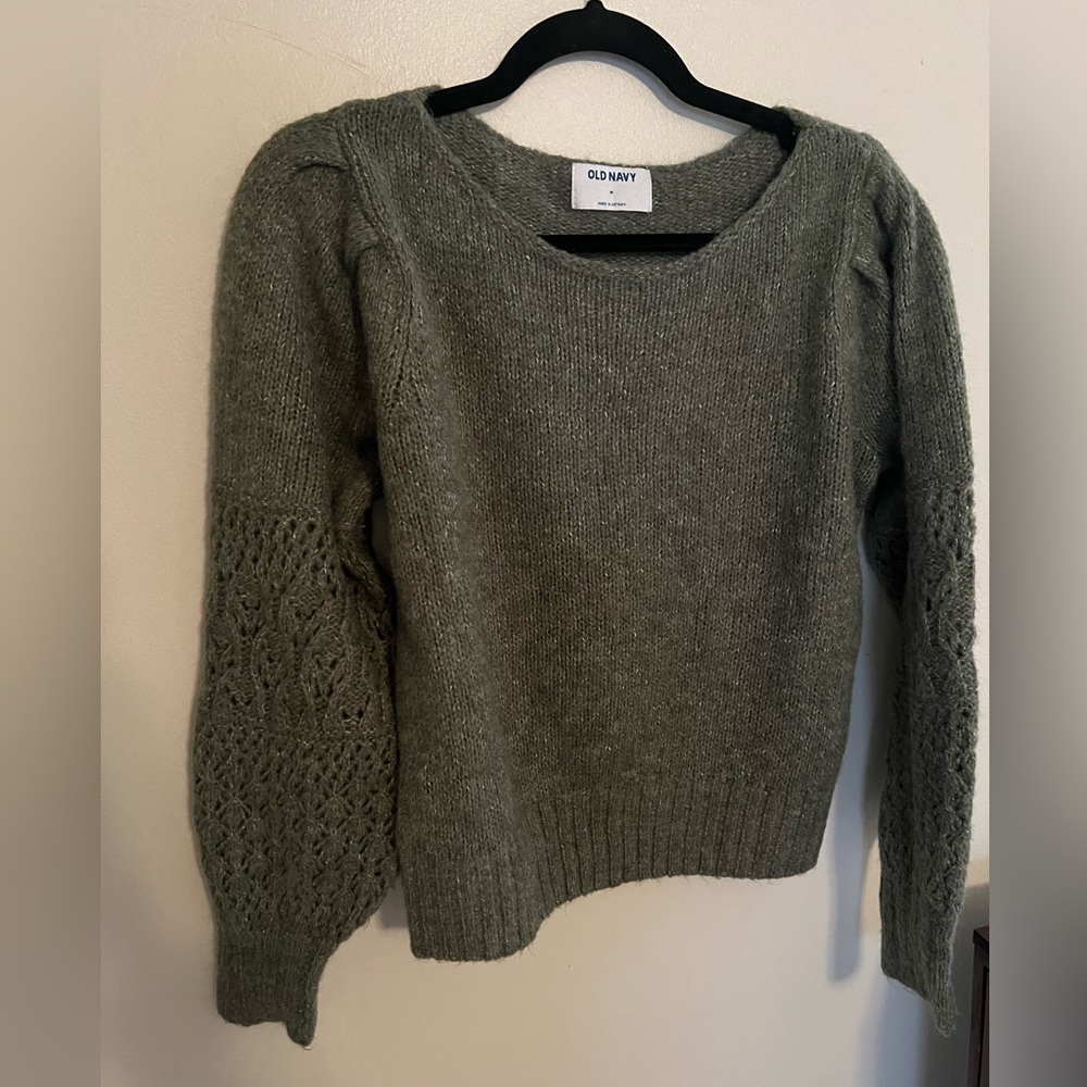 Olive bubble sleeve cropped sweater
